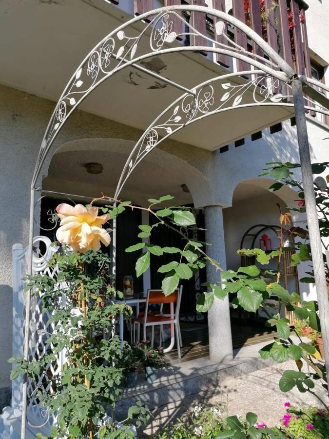 La Finestra Sul Bed & Breakfast Brusimpiano