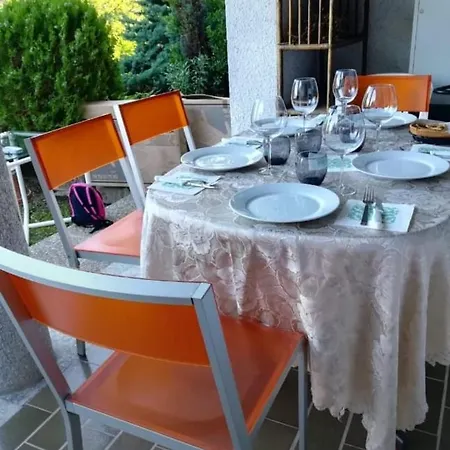 La Finestra Sul Lago Bed & Breakfast Brusimpiano Exterior photo