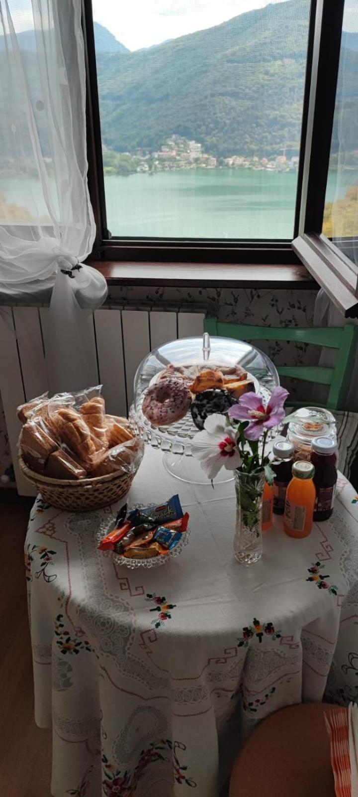 Bed & Breakfast La Finestra Sul Lago *